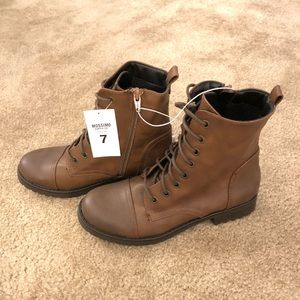 🎉FLASH SALE! PRICE FIRM!🎉 Brown Combat Boots